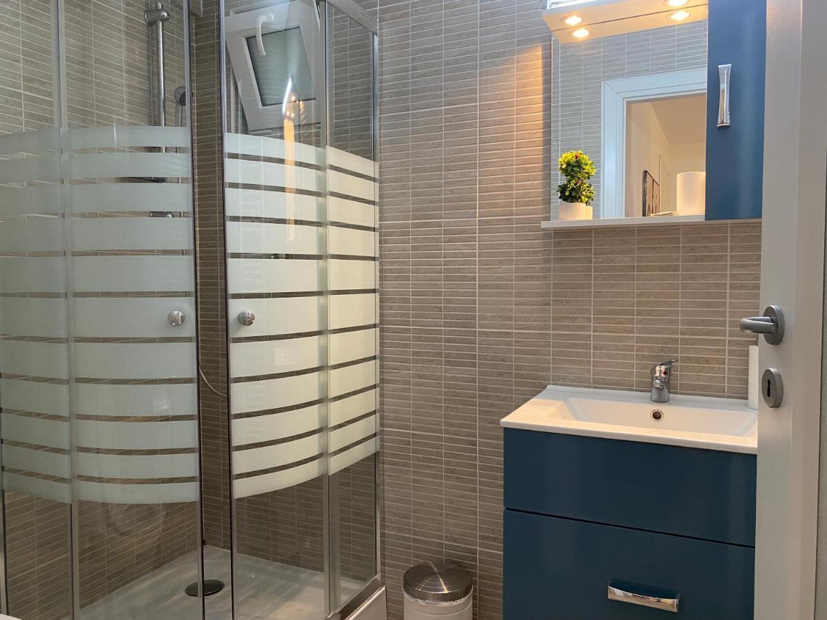 Urseni Studio Apartment ทิมิชัวรา ภายนอก รูปภาพ